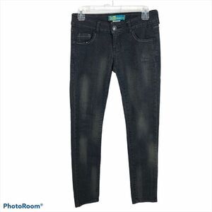 Juniors Tyte Brand Black Skinny Jeans‎ Size 3
